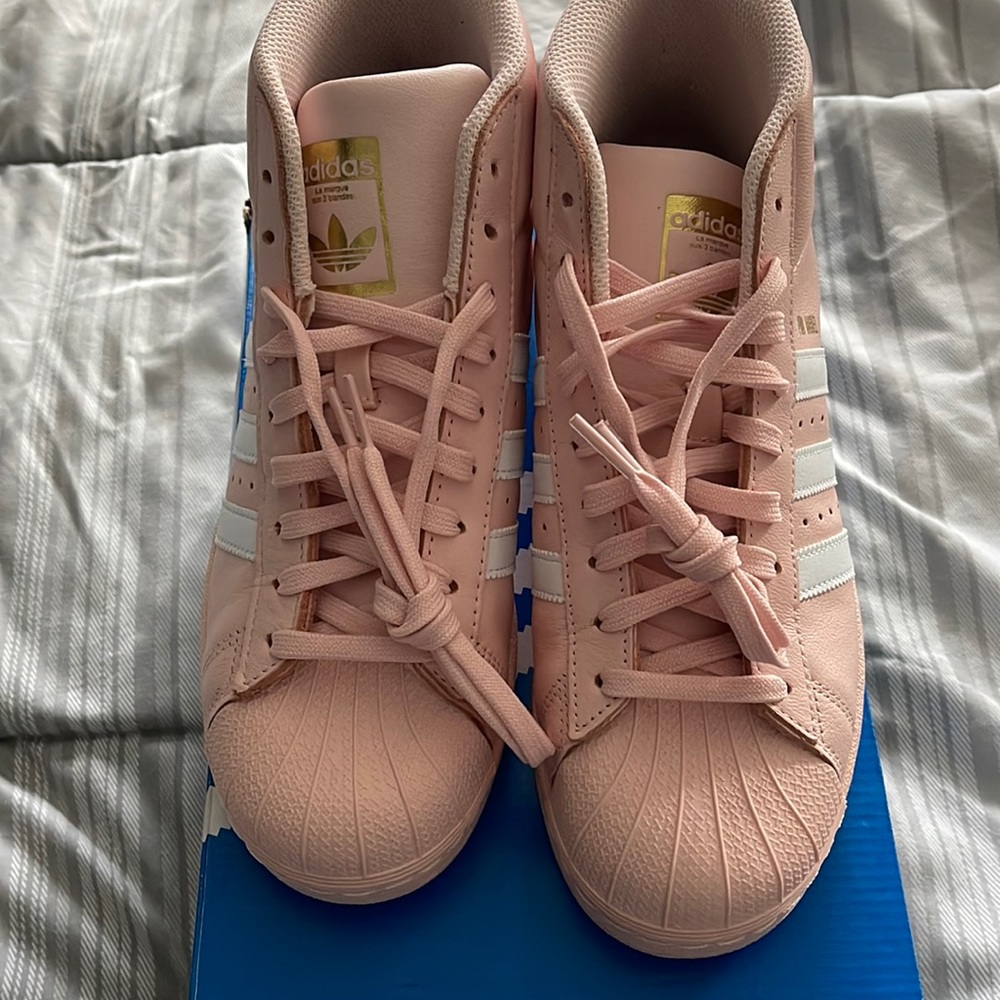 Adidas pro model ice pink